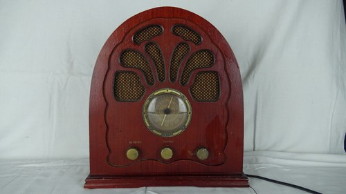 Radio style cathédrale - radio, –