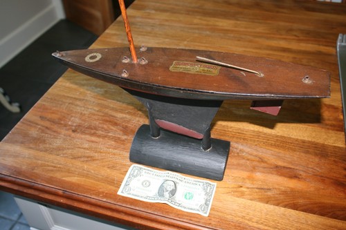 Pond boat antique sail - pond,