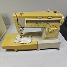Machine À Coudre Singer 533 - Utilisée, Non Testée, Pour Pièces/Réparation