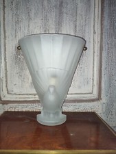 Applique mural en verre