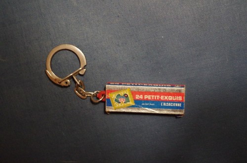 Porte clés ancien biscuits