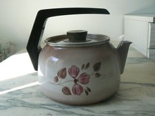 Ancienne bouilloire emaillee - ancienne,