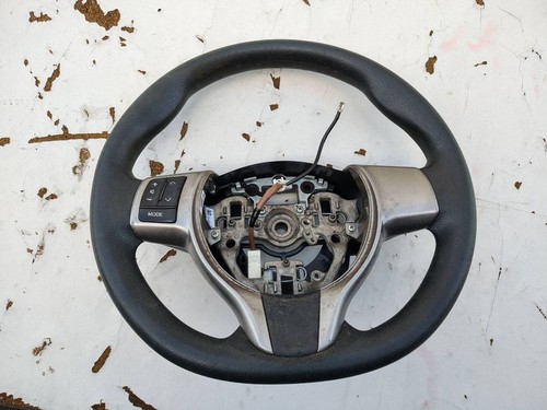Toyota yaris 2015 volant - toyota,