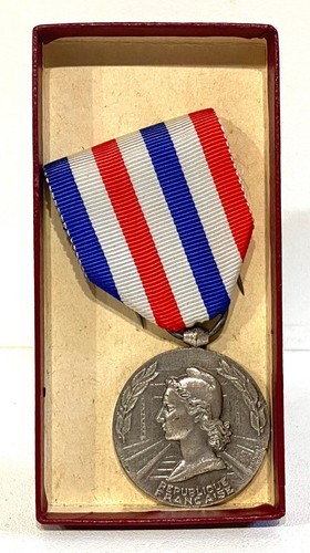 Médaille pucelle insigne - médaille,, pucelle,