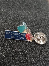 Pin's Pins Pin Enamel 46 Voiture PEUGEOT  TOMAHAWK INDIEN "OCCASIONS DU LION" 