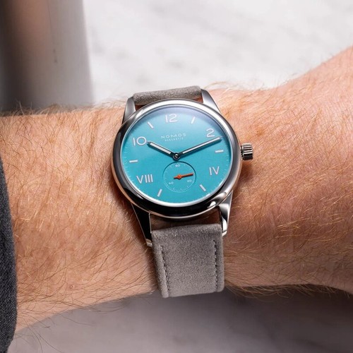 Nomos glashütte club campus - nomos,