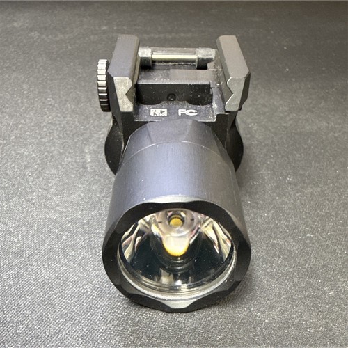 Surefire x300 ultra x300u - ultra, x300u-b