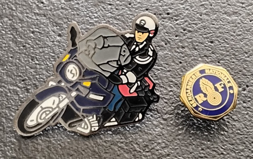 Pin lot 2 - lot, militaire