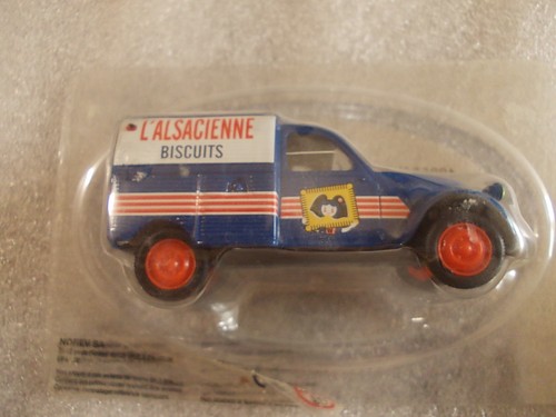 Citroen 2cv azu alsacienne - azu, l'alsacienne
