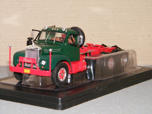 Mack b61 usa - mack, green