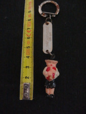 porte clé Breton joueur de bombarde  pour la biscuiterie Concarnoise be