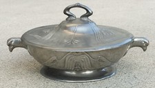 Écuelle a bouillon art nouveau OSIRIS ISIS étain pewter Walter SCHERF ? Aigle