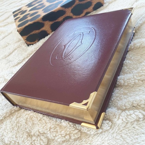 Must cartier vintage book - de,
