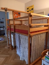 Lit mezzanine Billi-Bolli en épicéa avec balançoire 650€