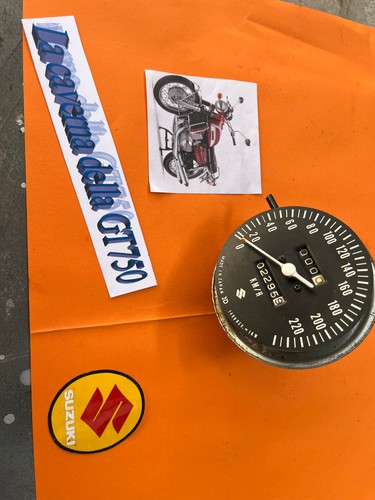 Suzuki 750 1972 - suzuki,