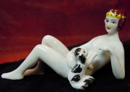 Figurine chien baigneuse - figurine,
