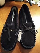 Leather slippers