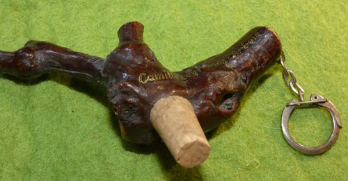 Rare porte clés bouchon - , en