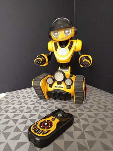 Vintage 2008 wowwee roborover - vintage,