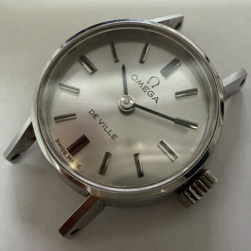 Véritable tête montre - de,