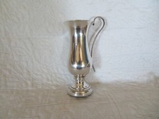 vase en métal argenté