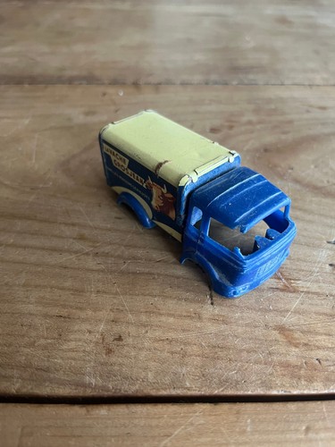 Jouet ancien n30 camion - jouet, la