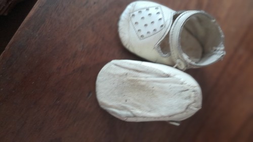 Anciennes chaussures - , de