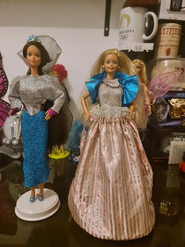 Barbie whitney lot - barbie, 2,