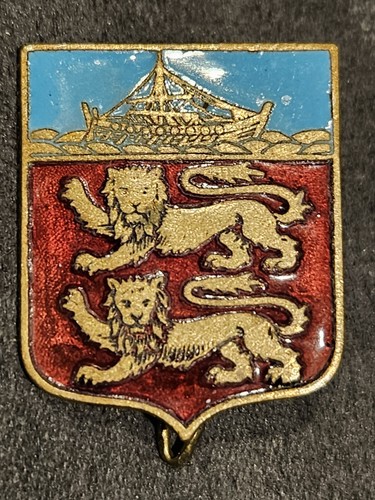 Insigne pucelle identifier - a,
