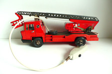 JOUSTRA CAMION BERNARD  POMPIERS  GRANDE ÉCHELLE  TÔLE  Lg 42cm  BON ÉTAT 1960