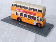 BUS DOUBLE ETAGE CORGI LEYLAND