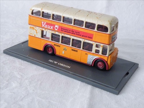 Bus double etage corgi - etage,