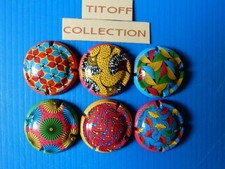 la série de 6 capsules de