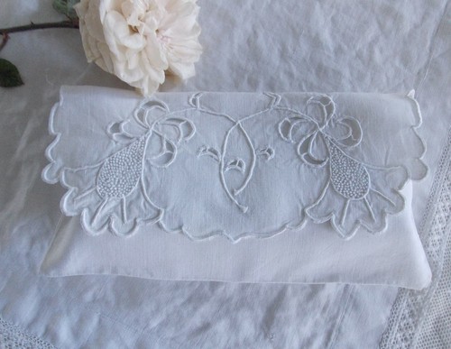 Ancien porte serviette brode - serviette,