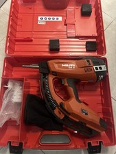 Cloueur Hilti gx3