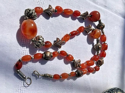 Collier ancien perles pierre