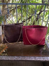 2 sacs vintage CHANEL