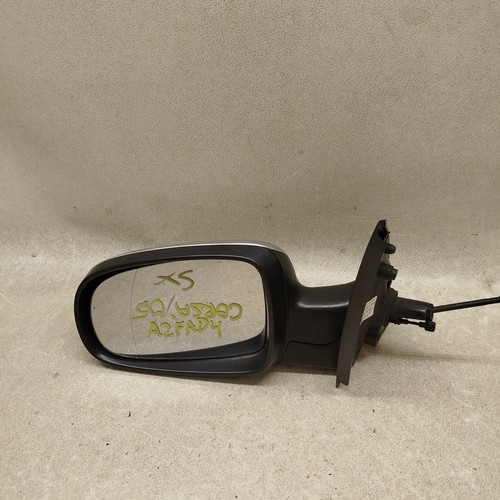 010676 rétroviseur est - 010676,