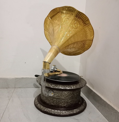 Gramophone ancien phonographe - gramophone, ancien,