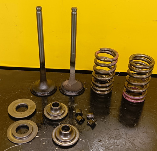 Soupape echappement honda 250 - echappement,