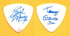Eddie Money Tommy Girvin Signature Blanc/Bleu Basse Guitare Pick - 1990s Visites