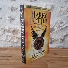 HARRY POTTER AND THE CURSED CHILD COUVERTURE RIGIDE GRAND FORMAT ENFANT MAUDIT