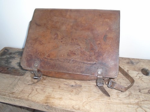 Ancien sac dos ecolier - dos, cuir