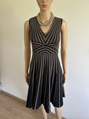 Robe noire dorée - noire, et