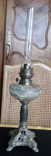 Beautiful antique oil lamp - beautiful,