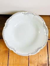 Plat Creux Sur Piédouche Lorenz Hutschenreuther Germany - Sylvia Porcelaine