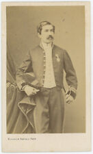 CDV circa 1865. Roger, comte
