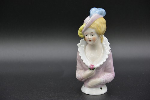 Demi figurine porcelaine - demi‑figurine, en
