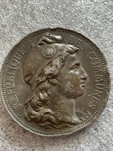 Medaille metal fondu - medaille, signée