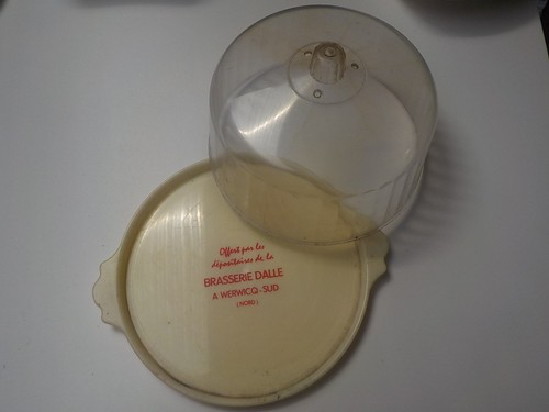 Cloche fromage bakelite - 1,